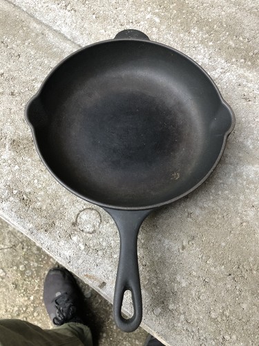 Gusseisen pfanne bratpfanne - pfanne,