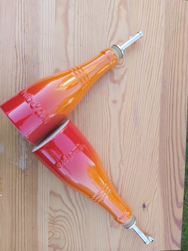 Creuset essig und - |,