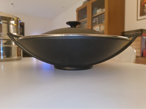 Wok creuset gusseisen - wok,