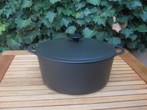 Cousances creuset oldie - /,