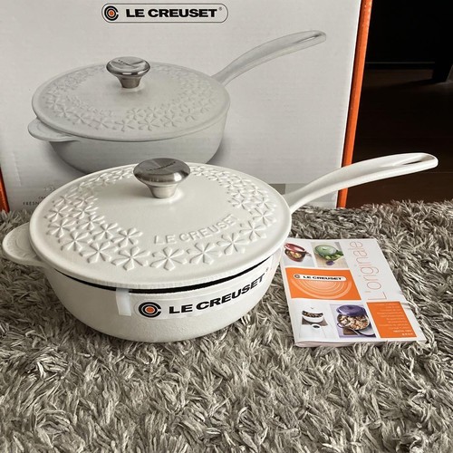 Creuset blumenrelief - creuset,