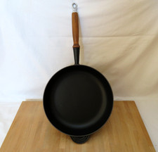 Le Creuset Signature Sauté