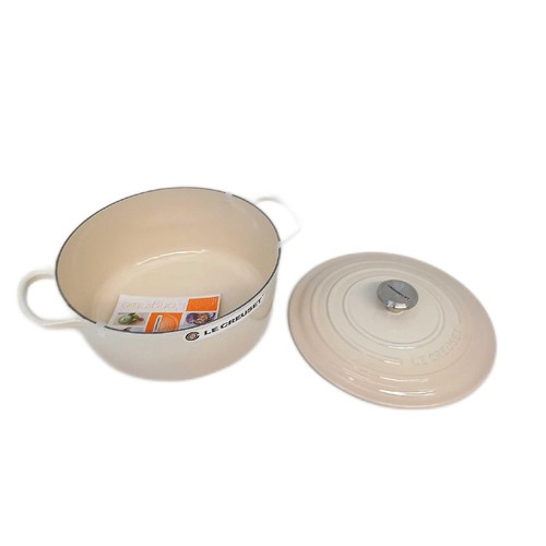 Creuset signature - le,