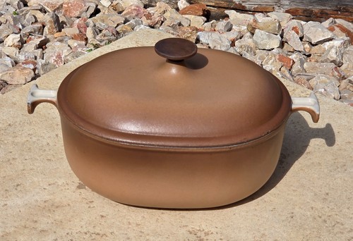 Creuset enzo mari - le, designer